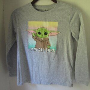 Star Wars Baby Yoda I'm All Ears Long Sleeve Gray Tshirt Girls Size Medium
